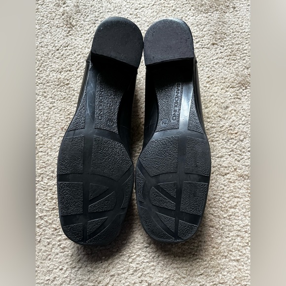 NWOT Bandolino Loafers - Picture 2 of 4